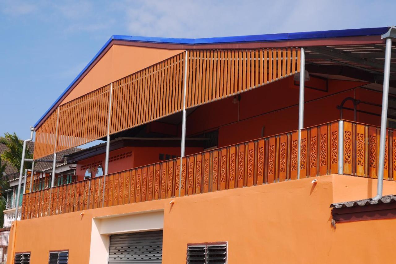 Punnpannsuk Hostel Trat Exterior photo