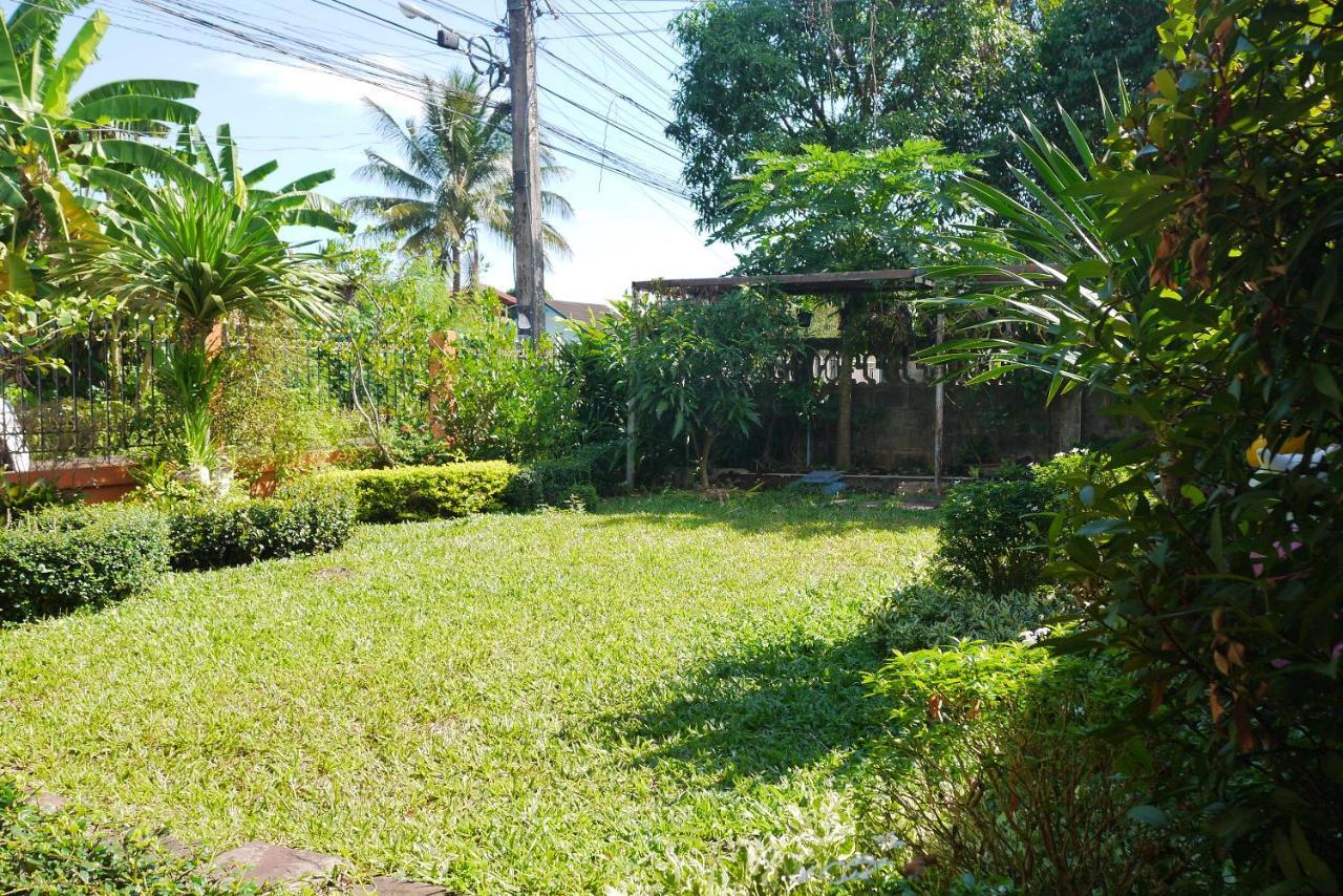 Punnpannsuk Hostel Trat Exterior photo